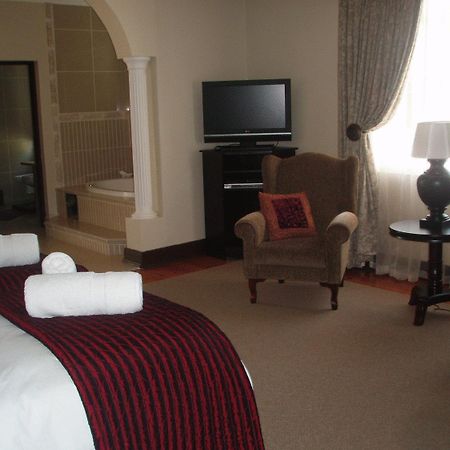 Goodey'S Guesthouse Pretoria-Noord Esterno foto
